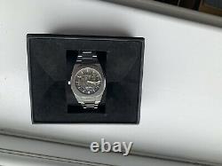 D1 Milano Automatic Steel Skeleton Watch Box (Good condition)