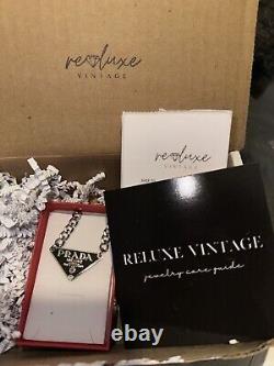 Collier pour hommes Prada Milano Noir Pendentif en chaîne en argent chromé authentique de style vintage